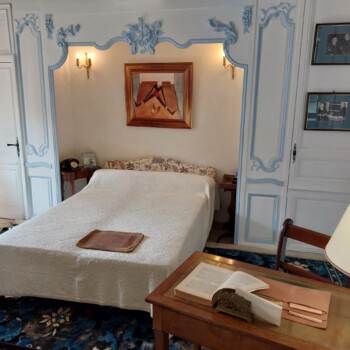 Monnetova spalnica, ima direktni izhod v park, skozi katerega je hodil vsak dan na svoje jutranje sprehode.