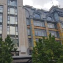 Sprehod okoli prenovljene fasade art nouveau Samaritaine 2. Povezava z art deco delom.