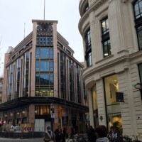 Art deco Samaritaine 3, pogled z ulice Pont Neuf.