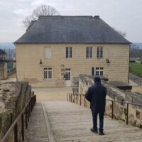 Vhod/Izhod na grad Saumur.