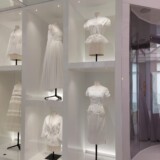 Vzorci kreacij, samo oblika, pred izbiro tipa tkanine.