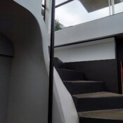 stanovanje-atelje - stopnice v nadstropje