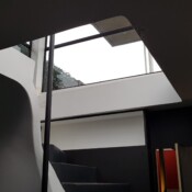 stanovanje-atelje - pogled v nadstropje