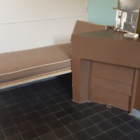 Hiša la Roche - galerija - kamin in ležalnik