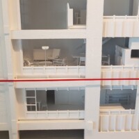 Maketa stanovanjskega marsejskega bloka Sončnega mesta v muzeju arhitekture.